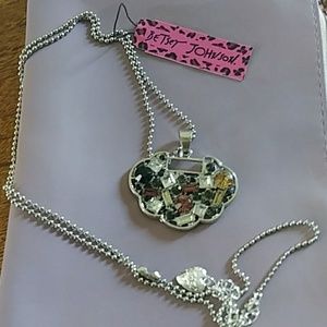 Beautiful mosaic look necklace NWT